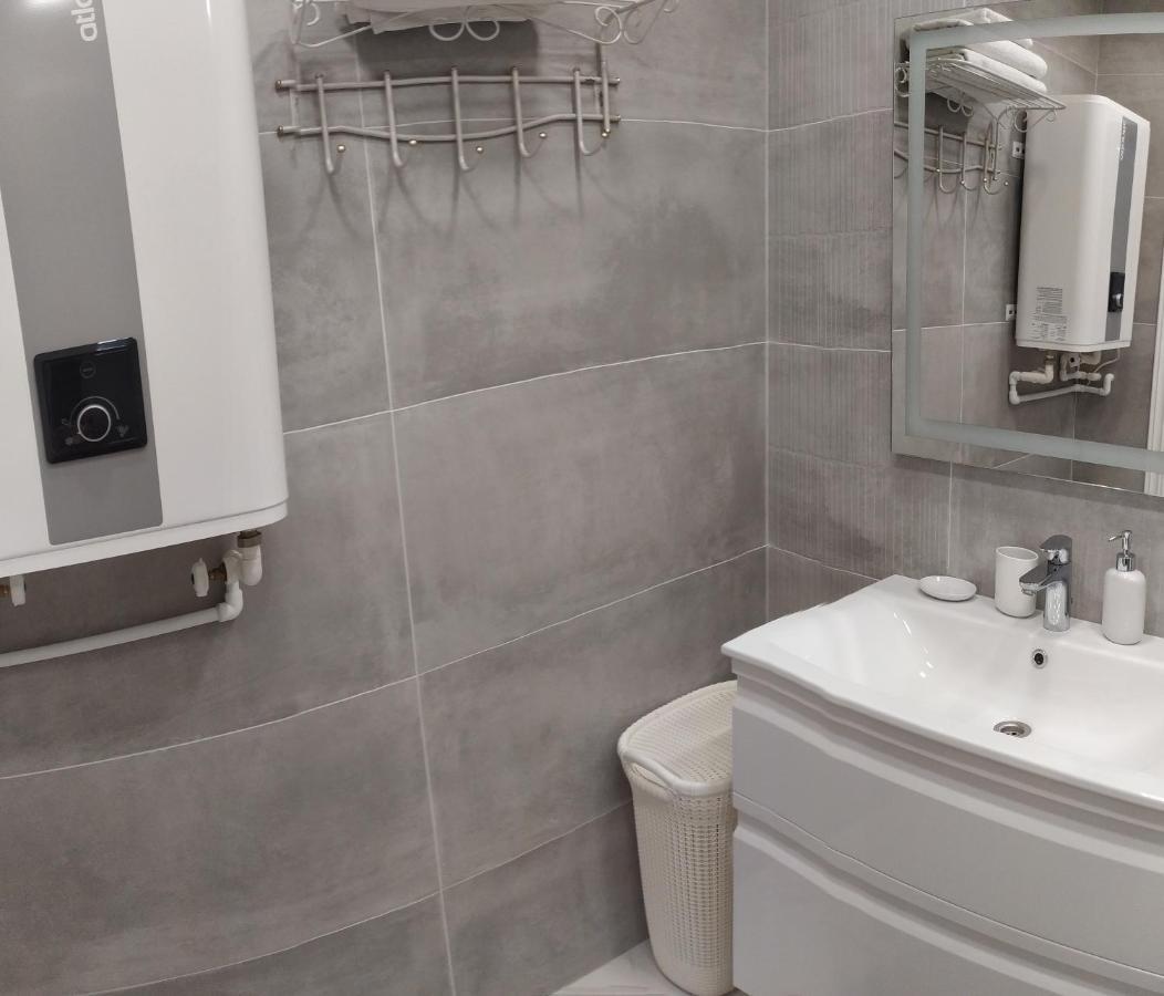 Hpc Luxury Apartaments Tiraspol Esterno foto